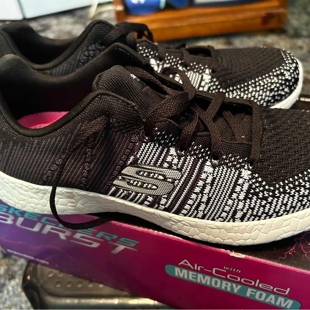 Sketchers like new